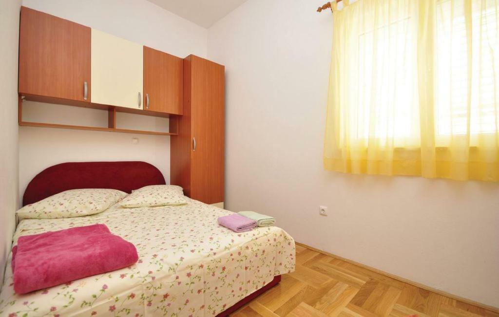 Apartment Orange Макарска Экстерьер фото
